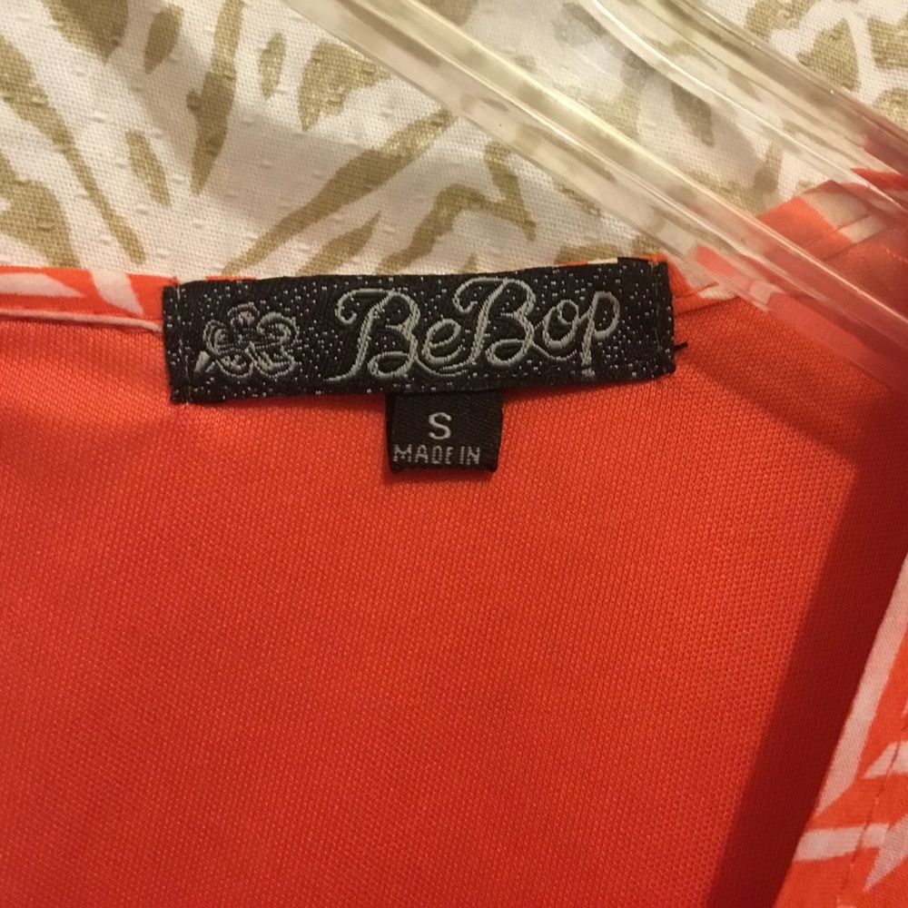 BeBop Orange & White Chevron Print V-Neck Elastic Waist 3/4 Sleeveless Dress EUC - Picture 7 of 8